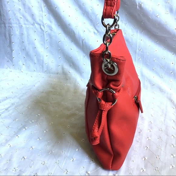 Nicole By Nicole Miller Red Crossbody Bag - Picture 3 of 6